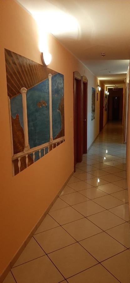 George Hotel Barcellona-Pozzo di Gotto Exteriör bild